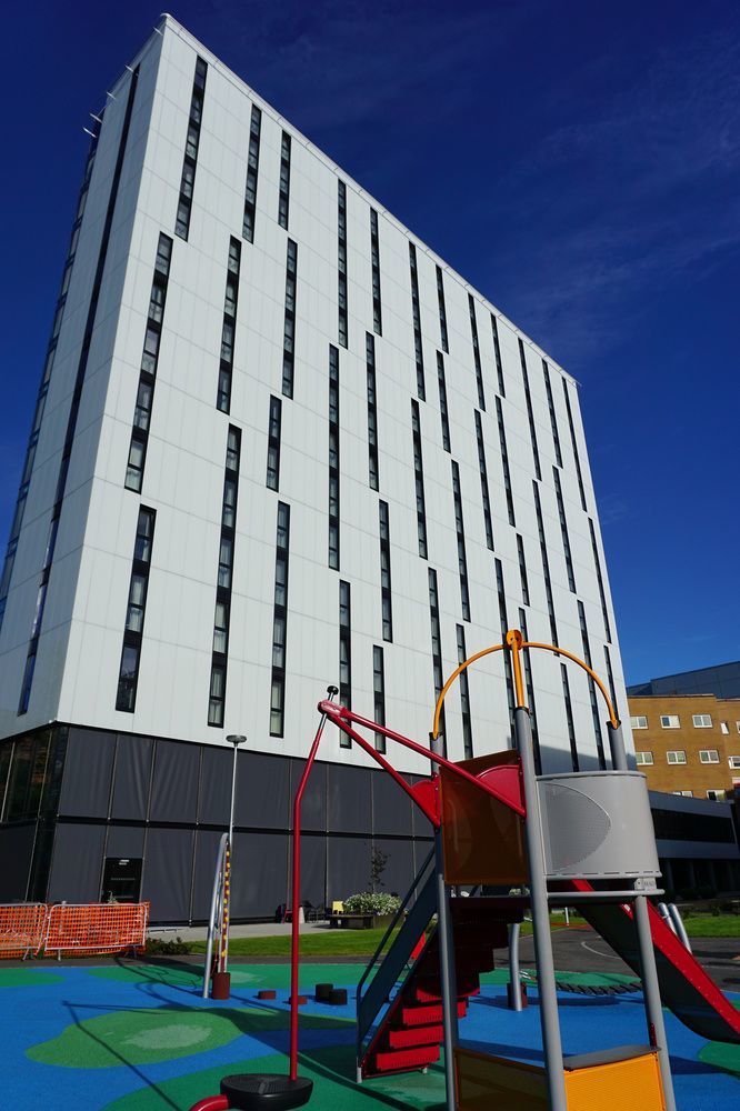 Pingvinhotellet Unn Tromsø Esterno foto